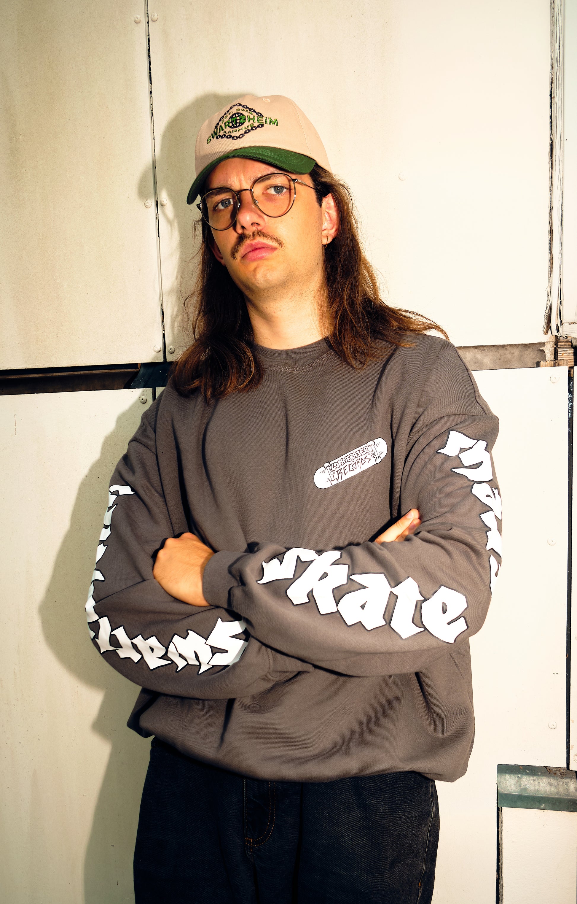SKATECREW CREWNECK